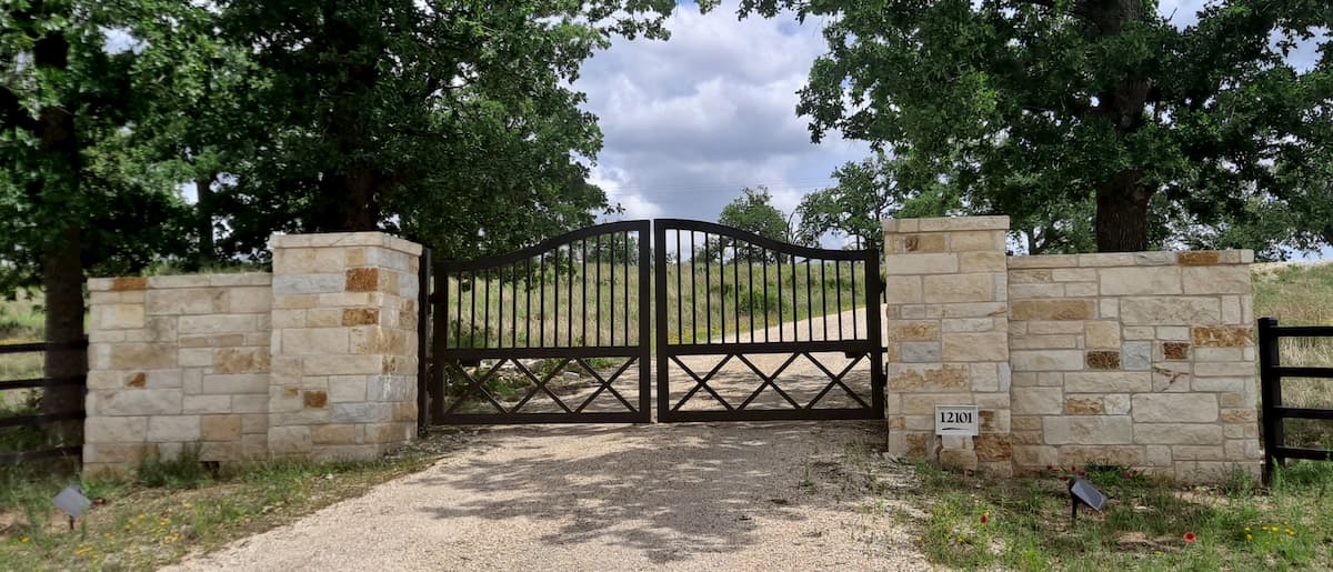 Entry gate to Porter Haus property